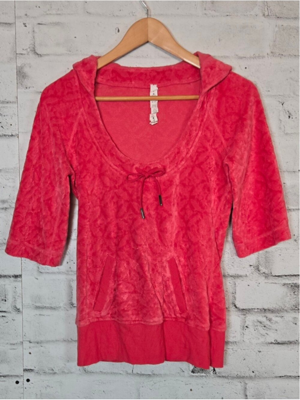 Lululemon Athletica Pink Velour Hooded Pullover Top Size 6
